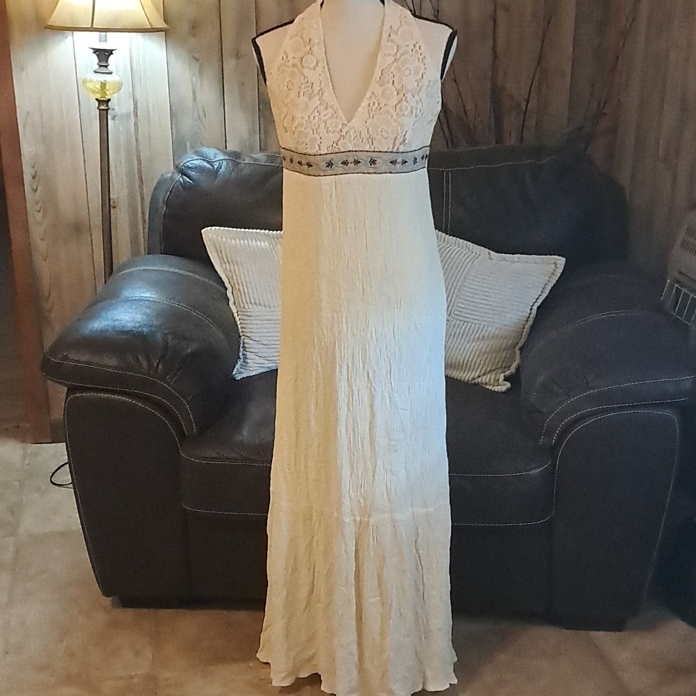 Flying Tomato Halter Neckline Embroidery Lined Maxi Ivory Crochet Dress Size L